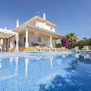 Tulipa Villa